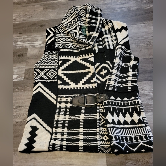 Lauren Ralph Lauren Sweater Vest Southwestern Size Petite Medium - Picture 1 of 12
